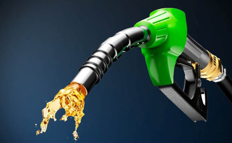 आठविसकोटमा खुला रुपमा पेट्रोलियम पदार्थ विक्री वितरणमा रोक 