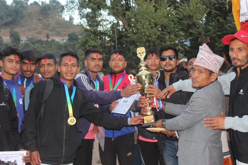 पाेखरामा आयाेजित भलिबल बाँफिकाेट २ ले जित्याे