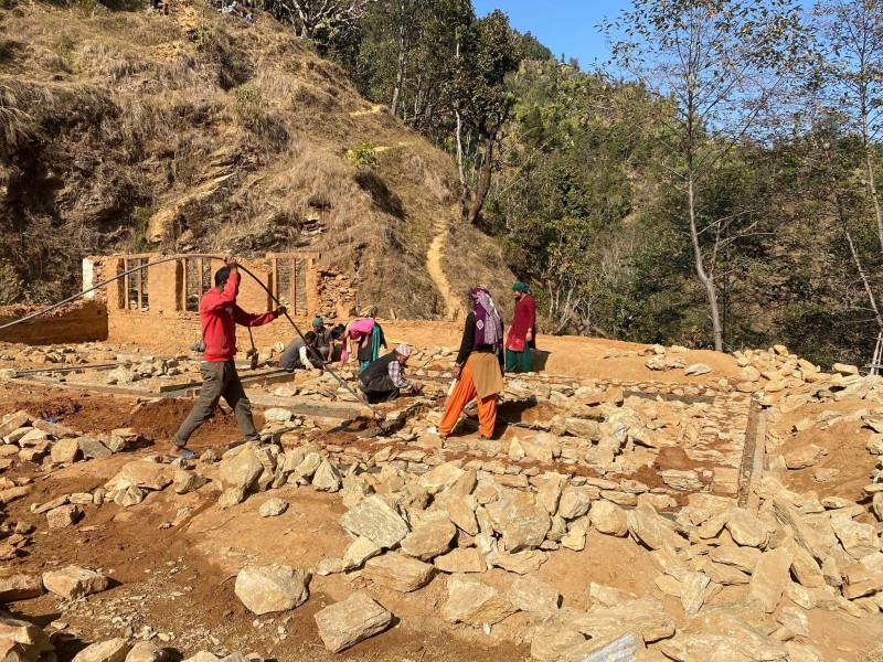 त्रिवेणि ३ को वडा भवन बन्दै 