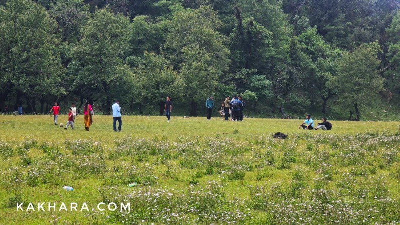 ठुली दहलाई पर्यटकीय गन्तव्यका रूपमा विकास गर्न थप पूर्वाधार निर्माण, फोहोर व्यवस्थापन गर्न डस्विन राखिदै 