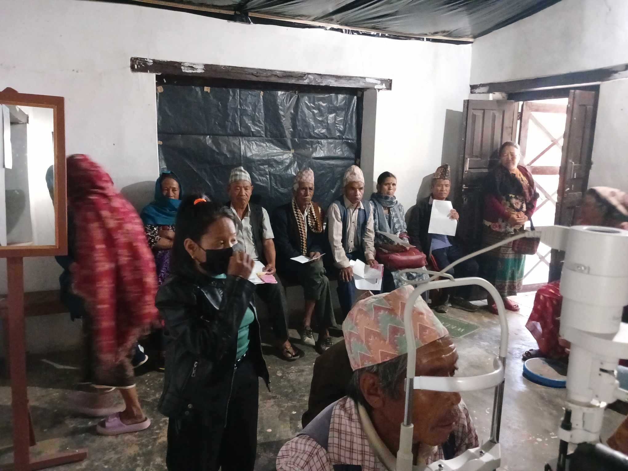 रुकुम पश्चिममा पहिलो पटक कम्प्युटरबाट मोतीबिन्दुको शल्यक्रिया