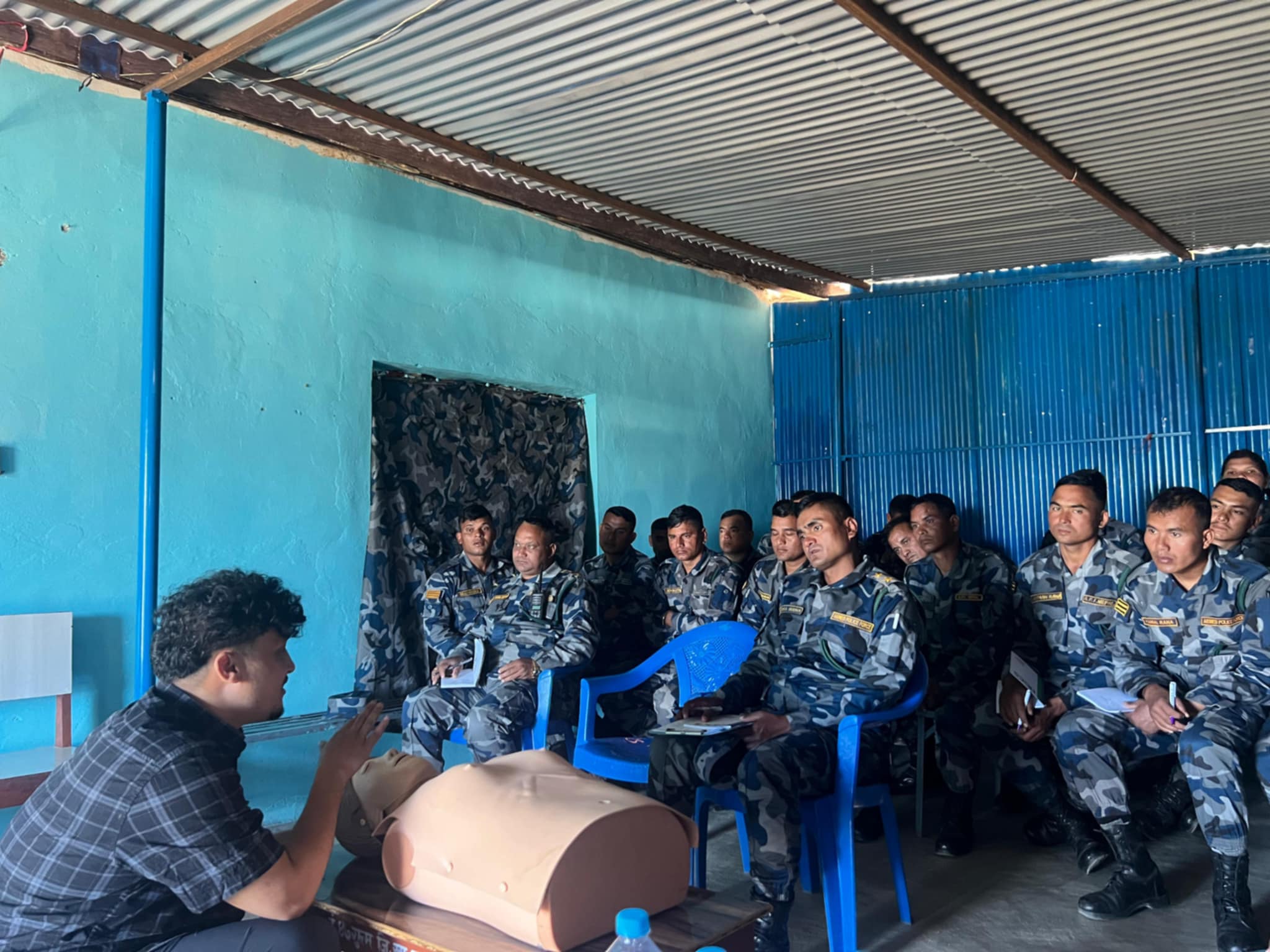 सशस्त्र प्रहरीलाई १ दिने प्राथमिक उपचार तालिम 