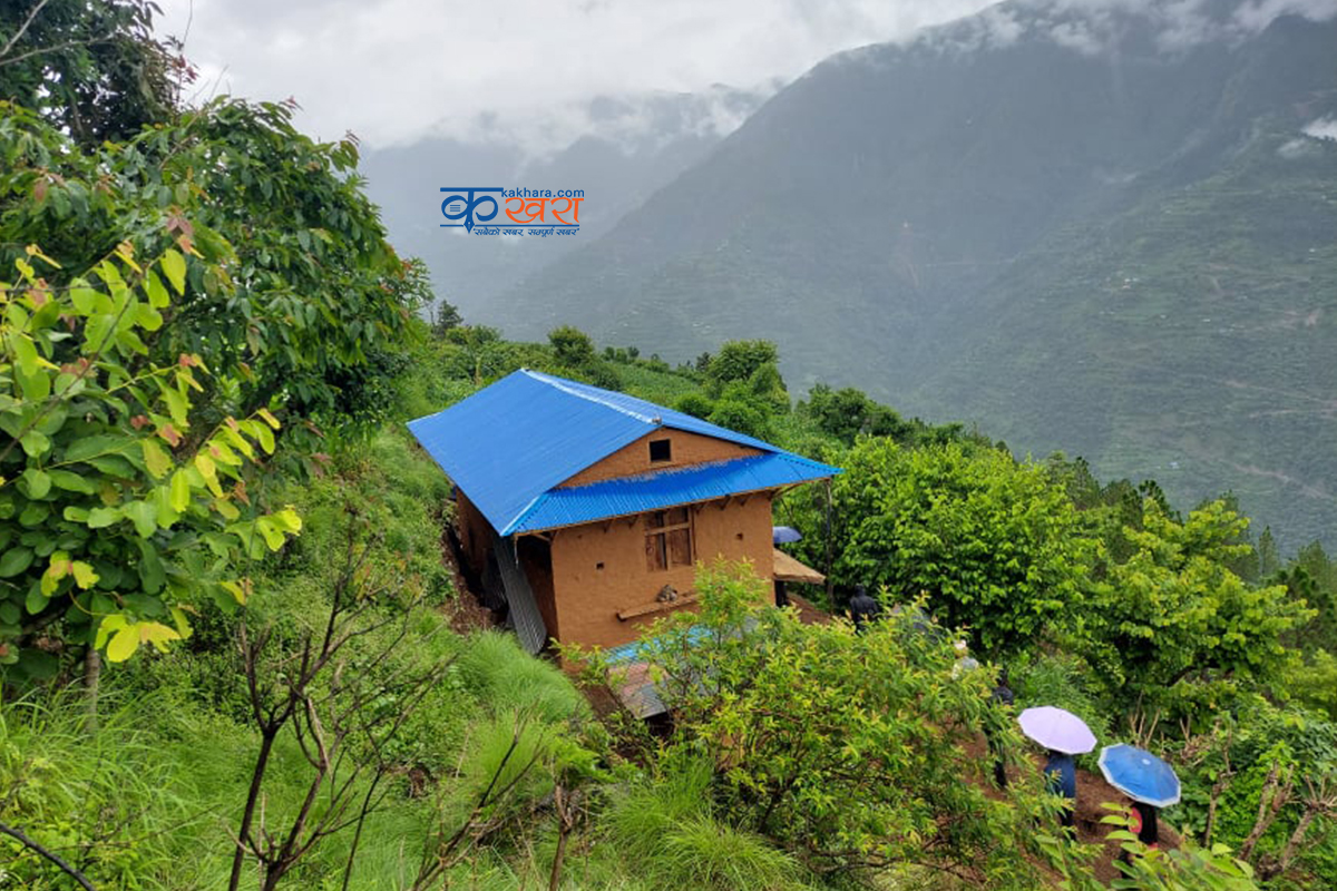 रुकुम पश्चिममा विपदवाट पूर्ण क्षेति भएका १ सय १६ घर पुनर्निर्माण हुने 