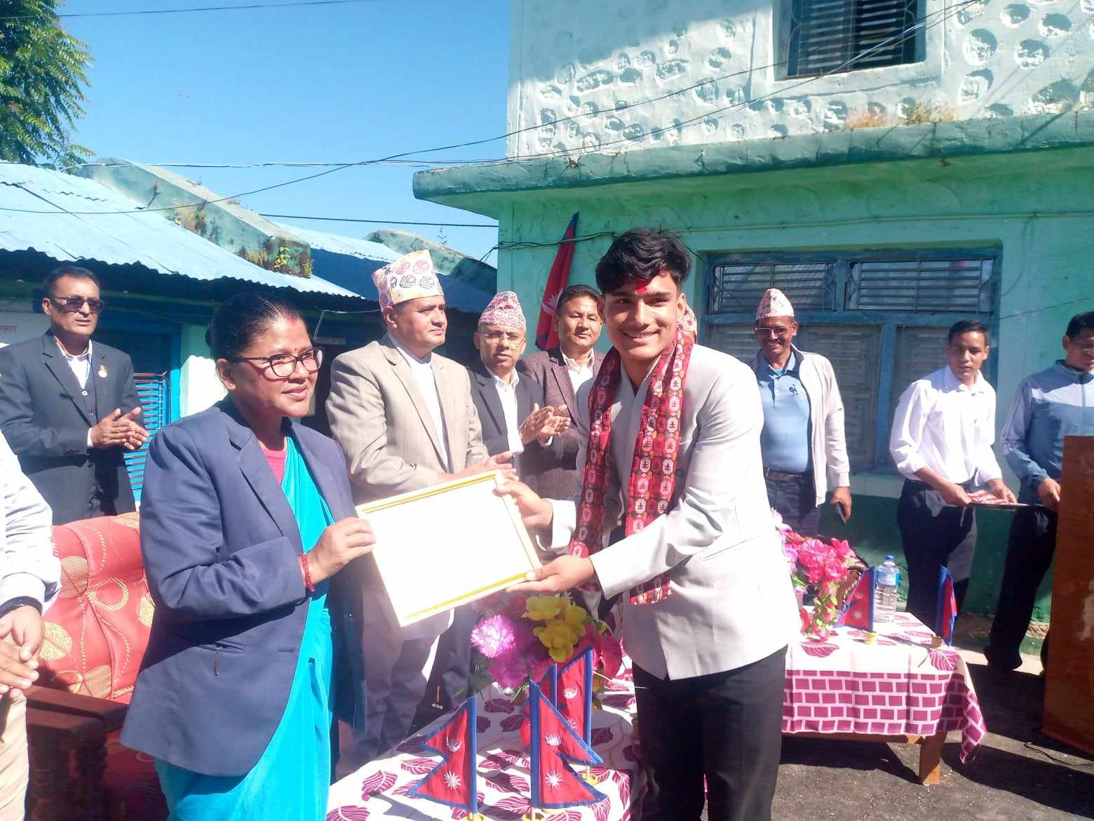 ग्लोकल टिन हिरो अवार्ड प्राप्त विश्वकर्मा सम्मानित