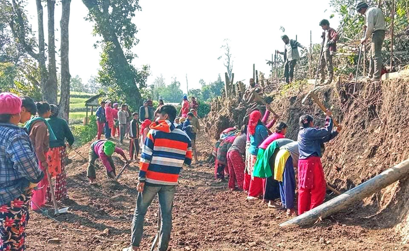 मुसीकोट नगरपालिकामा मुख्यमन्त्री रोजगारबाट २७ सय युवा लाभान्वित
