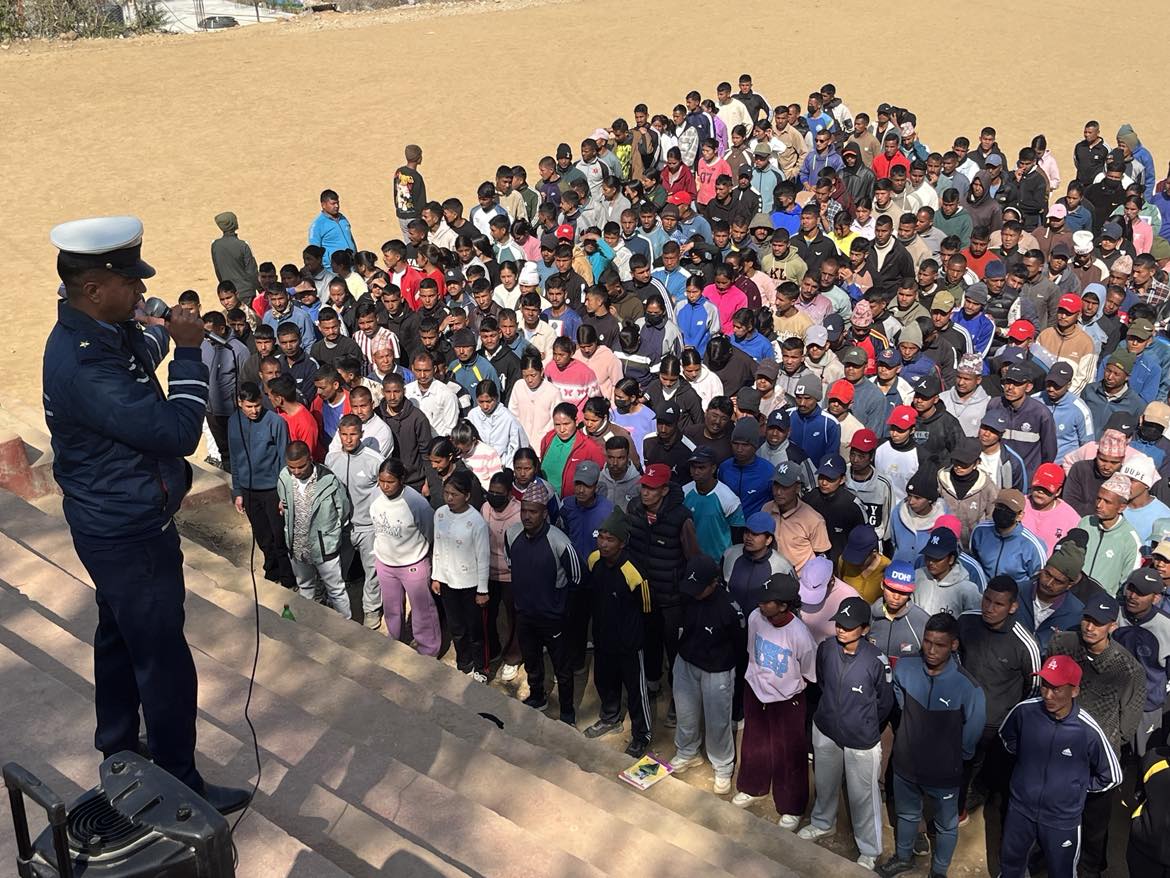 रुकुम पश्चिममा निर्वाचन प्रहरीलाई ट्राफिक सचेतना 